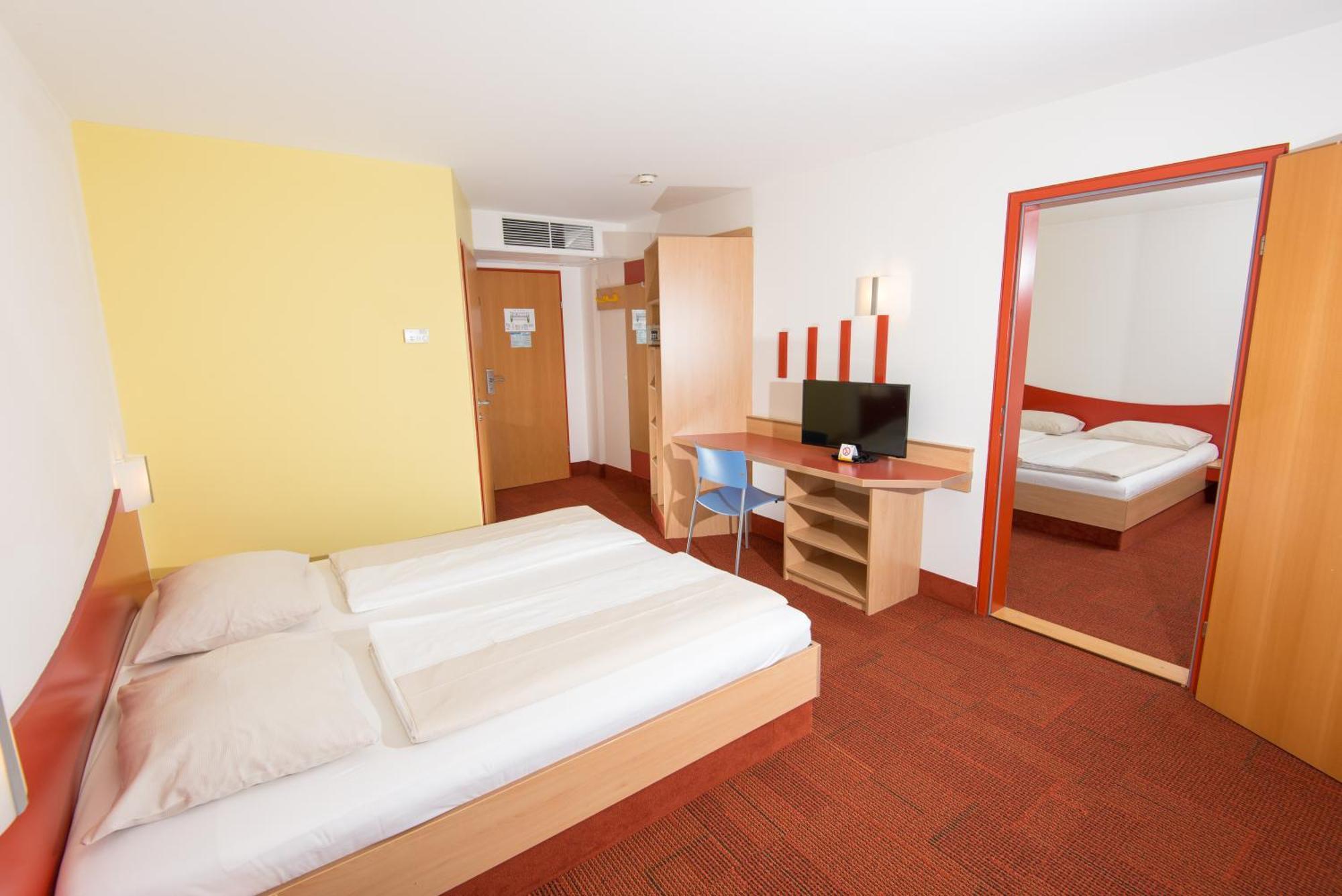 H2O Hotel-Therme-Resort, Fuer Familien Mit Kindern Bad Waltersdorf Exterior foto