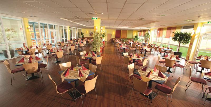 H2O Hotel-Therme-Resort, Fuer Familien Mit Kindern Bad Waltersdorf Exterior foto